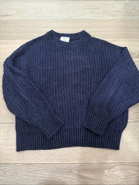 Wilfred Aritzia Navy Salette Chenille
High Neck Pullover Sweater
